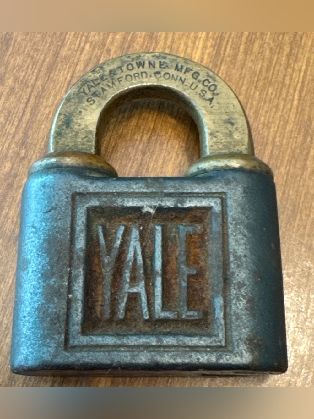 Vintage YALE Brass Padlock - Antique Patina no keys USA